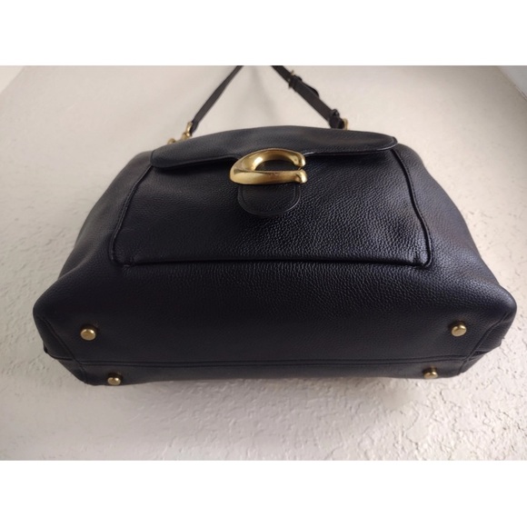 Coach Black Leather Shoulder Bag with Gold 'C' Front Accent - Picture 9 of 10